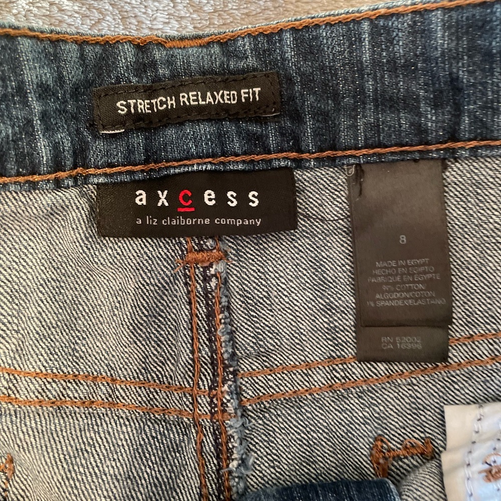 AXCESS Crop Jeans - Picture 3 of 3